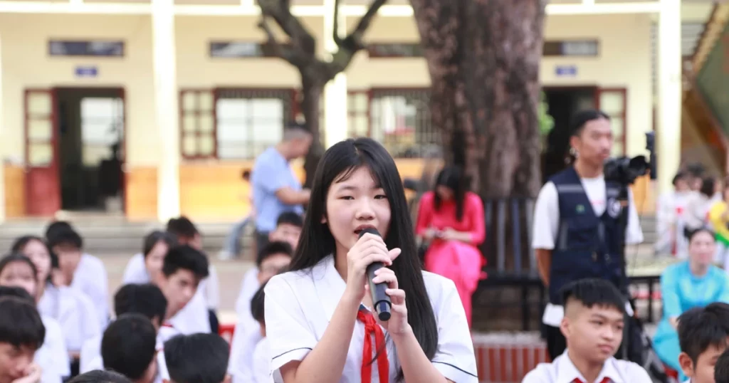 bao-cao-dinh-huong-nghe-nghiep-hoc-sinh