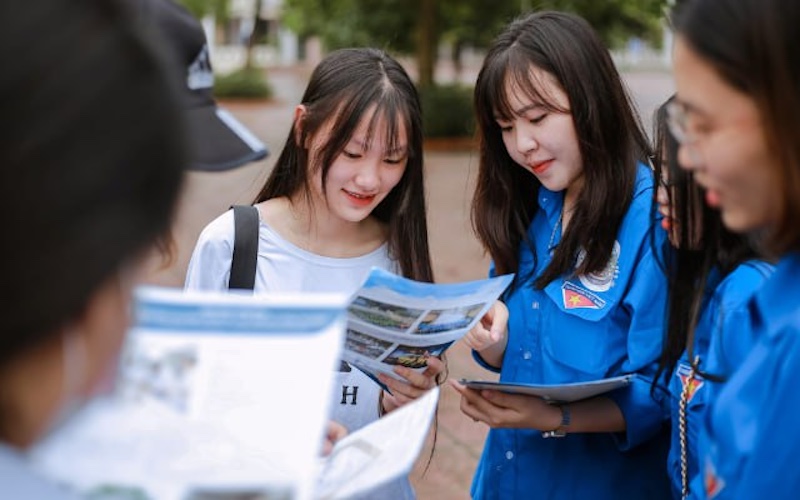 chon nghe phu hop voi to chat