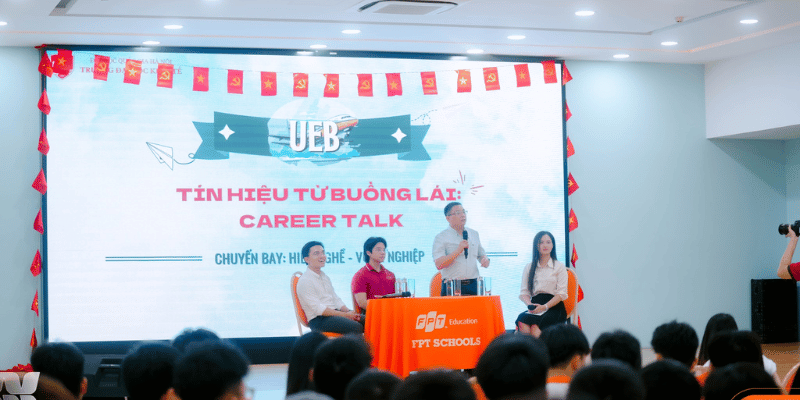 dinh-huong-nghe-nghiep-cho-hoc-sinh-lop-9