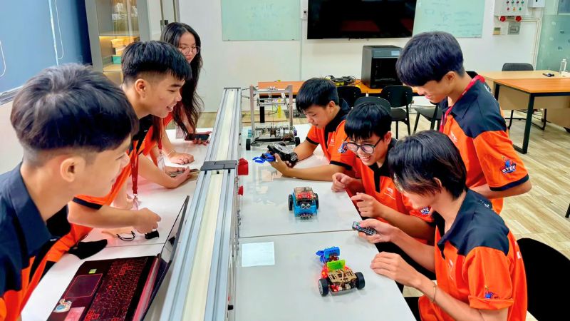 học nghề sau tốt nghiệp 12