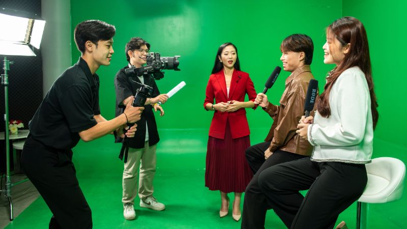 hướng nghiệp cho học sinh giỏi khối C