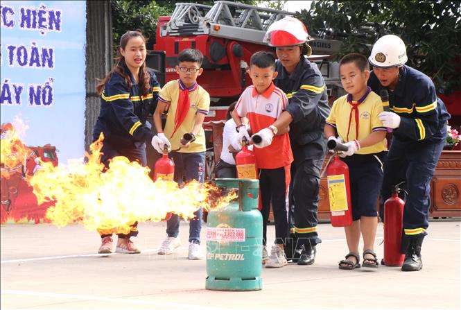 những kỹ năng PCCC cơ bản, dễ hiểu và phù hợp với lứa tuổi học sinh tiểu học