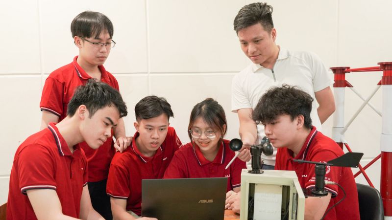 review ngành Kỹ thuật cơ điện tử tại Bách khoa