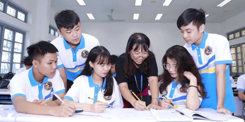 review-truong-dai-hoc-giao-thong-van-tai-tp-hcm