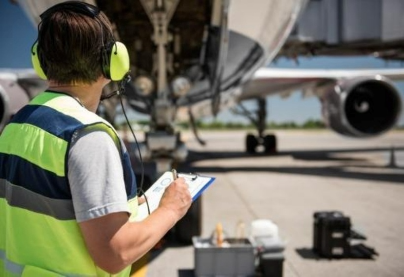 review ngành kỹ thuật hàng không