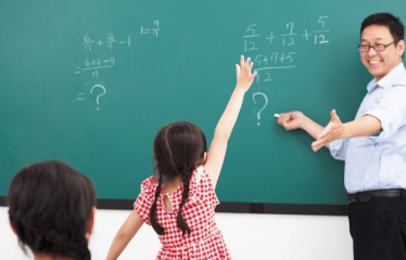 dinh-huong-nghe-giao-vien-day-toan