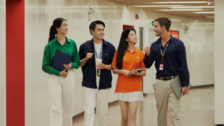 khảo sát định hướng nghề nghiệp